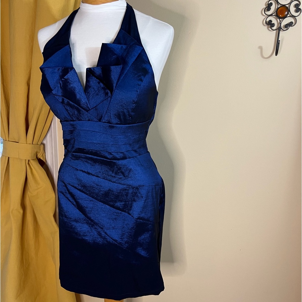 Stunning Blue Taffeta Party Dress - Picture 3 of 13